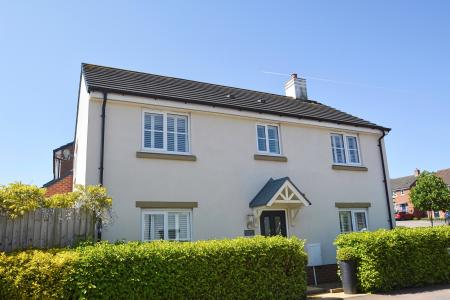 4 bedroom Detached house for sale in Chatham Court, St. Georges, Telford, TF2