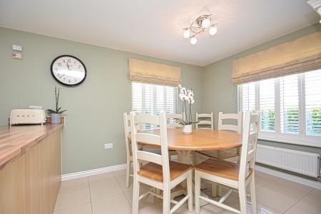 4 bedroom Detached house for sale in Chatham Court, St. Georges, Telford, TF2