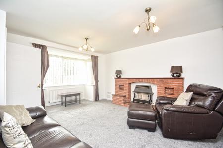 4 bedroom Detached house for sale in Firecrest Drive, Telford, TF1