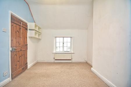 1 bedroom Terraced House for sale in Station Road, Madeley, TF7