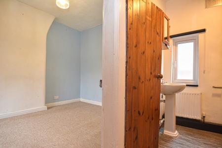 1 bedroom Terraced House for sale in Station Road, Madeley, TF7