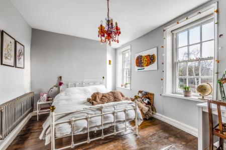 4 bedroom Town house for sale in Swan Hill, Shrewsbury, SY1