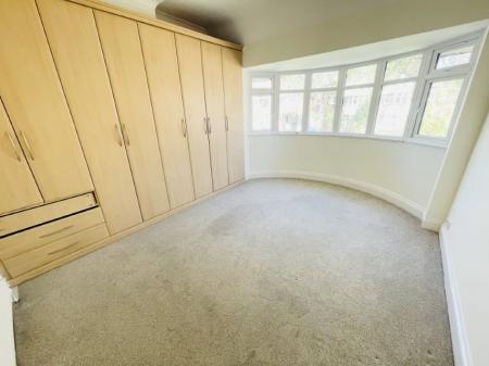 3 bedroom Semi-detached house to let in Stonor Road, Hall Green, Birmingham, B28