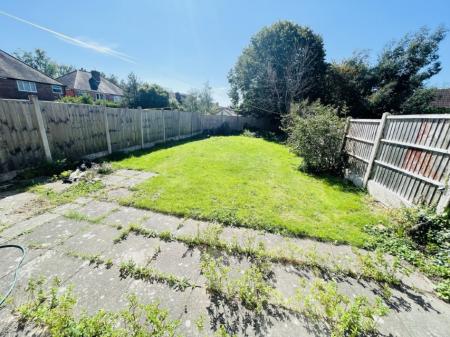 3 bedroom Semi-detached house to let in Stonor Road, Hall Green, Birmingham, B28