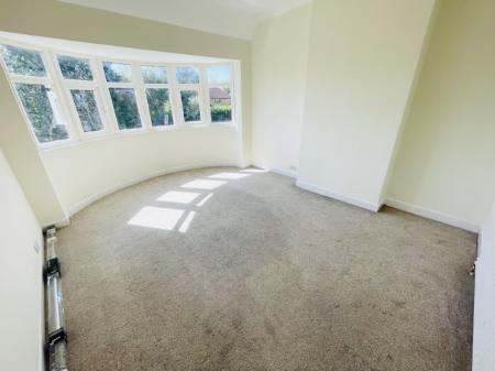 3 bedroom Semi-detached house to let in Stonor Road, Hall Green, Birmingham, B28
