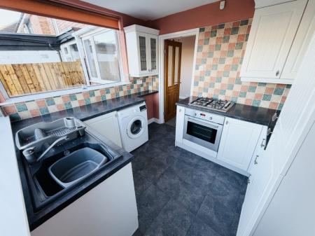 2 bedroom Semi-detached house for sale in Cranes Park Road, Sheldon, Birmingham, B26