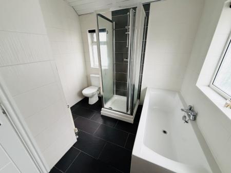 3 bedroom Semi-detached house to let in Jacey Road, Shirley, Solihull, B90