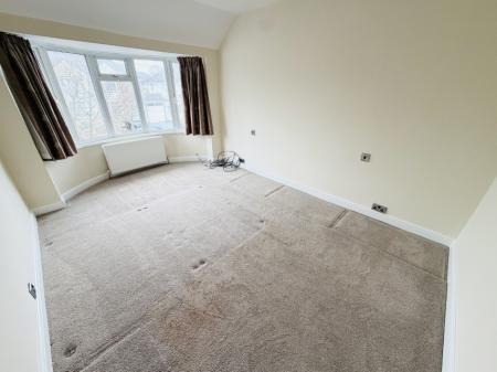 3 bedroom Semi-detached house to let in Jacey Road, Shirley, Solihull, B90
