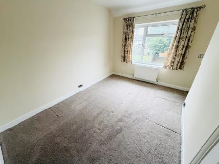 3 bedroom Semi-detached house to let in Jacey Road, Shirley, Solihull, B90