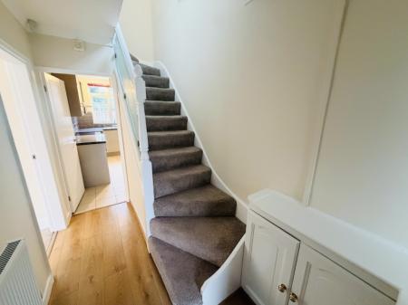 3 bedroom Semi-detached house to let in Jacey Road, Shirley, Solihull, B90