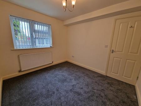3 bedroom Flat for sale in Aldersley Road, Tettenhall, WV6