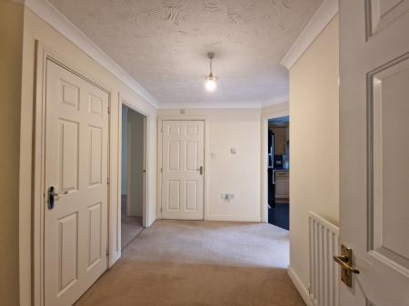 2 bedroom Flat for sale in Bewick Court, The Holloway, Wolverhampton, WV6
