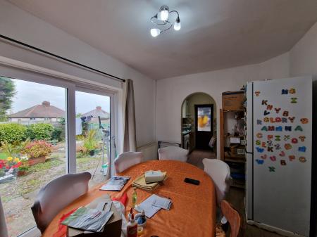 3 bedroom Semi-detached house for sale in Bowman's Rise, Wolverhampton, WV1