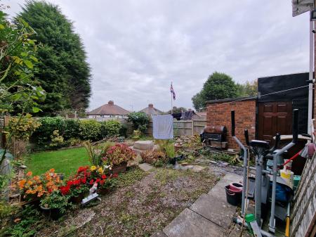 3 bedroom Semi-detached house for sale in Bowman's Rise, Wolverhampton, WV1