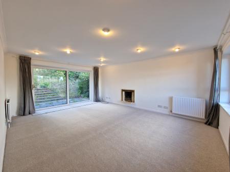 5 bedroom Detached house to let in Grotto Lane, Tettenhall, WV6