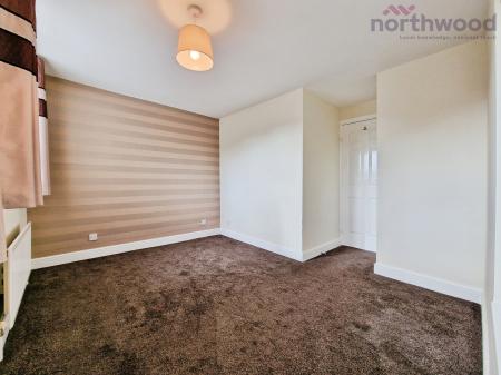 3 bedroom Link detached house to let in St. Andrews Drive, Perton, WV6