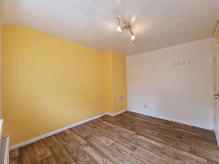 3 bedroom Semi-detached house to let in Woodland Avenue, Tettenhall, WV6