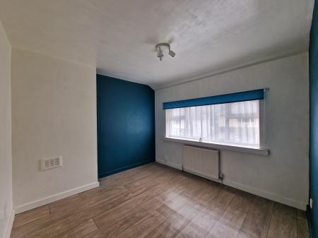 3 bedroom Semi-detached house to let in Woodland Avenue, Tettenhall, WV6