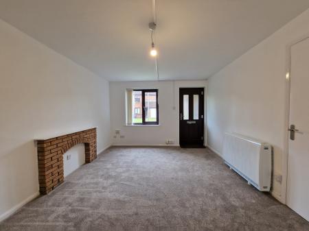 1 bedroom Flat to let in Glyme Drive, Wolverhampton, WV6