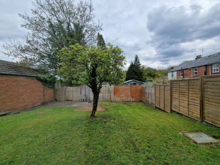 1 bedroom Flat to let in Glyme Drive, Wolverhampton, WV6