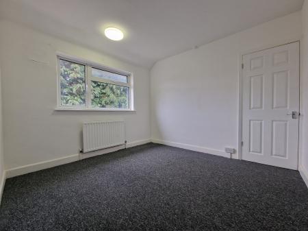 2 bedroom Terraced House to let in Rotherby Avenue, Belgrave, Leicester, LE4