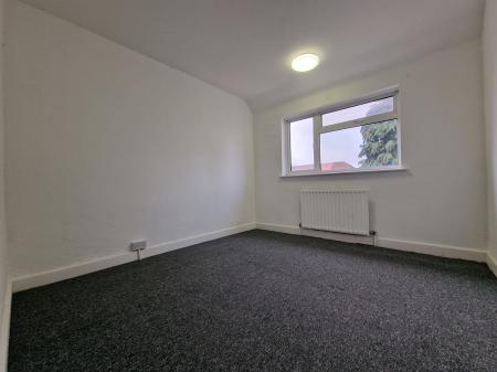 2 bedroom Terraced House to let in Rotherby Avenue, Belgrave, Leicester, LE4