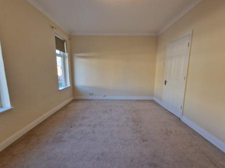 2 bedroom Terraced House to let in Mancroft Road, Tettenhall, WV6