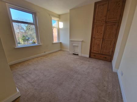 2 bedroom Terraced House to let in Mancroft Road, Tettenhall, WV6