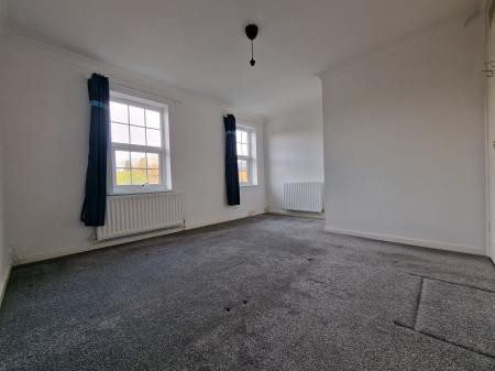 2 bedroom End of terrace house to let in Limes Road, Tettenhall, WV6