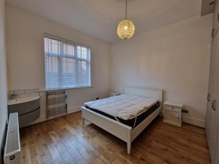 2 bedroom Apartment to let in Stockwell Road, Wolverhampton, WV6