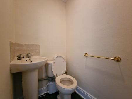 3 bedroom Terraced House to let in Limes Road, Tettenhall, WV6