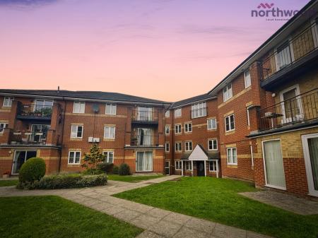 2 bedroom Flat to let in St Annes Gate, SO15