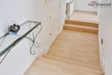 2 bedroom Flat to let in Imperial Apartments, Ocean Village, SO14