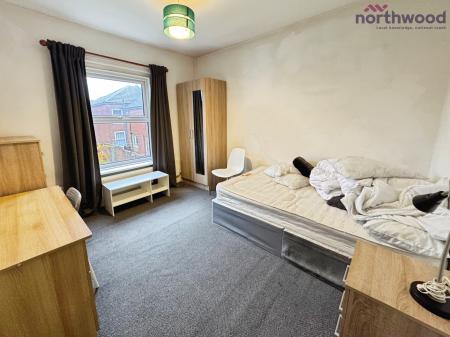 1 bedroom House share to let in Harborough Road, SO15