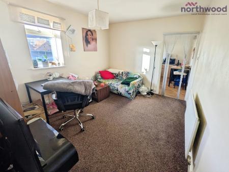 1 bedroom Flat to let in Clausentum Road, Southampton, SO14