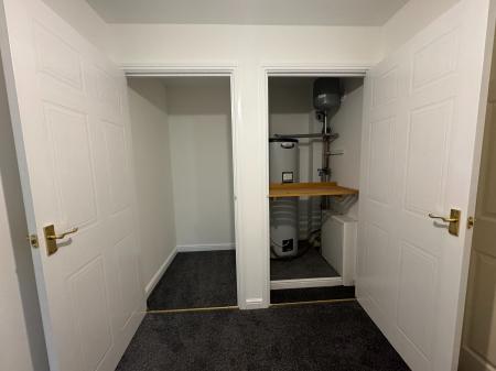 2 bedroom Ground floor flat to let in Clausentum House, Hawkeswood Road, SO18