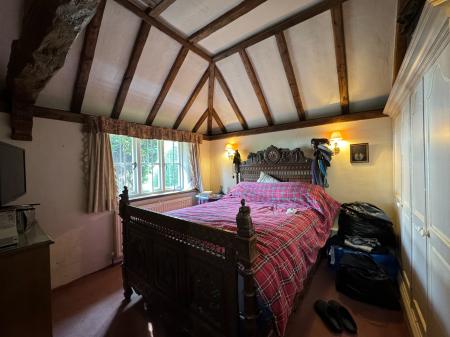 1 bedroom Cottage to let in The Coach House, Oakhill, SO31