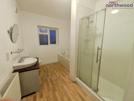 2 bedroom Semi-detached house to let in South Mill Road, Regents Park, SO15