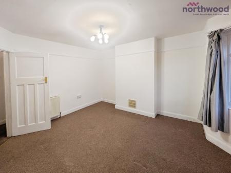 2 bedroom Semi-detached house to let in South Mill Road, Regents Park, SO15