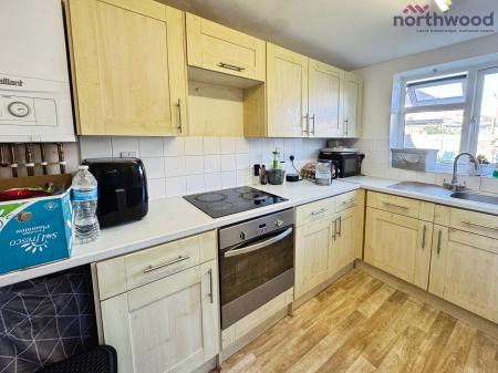 2 bedroom Semi-detached house to let in South Mill Road, Regents Park, SO15