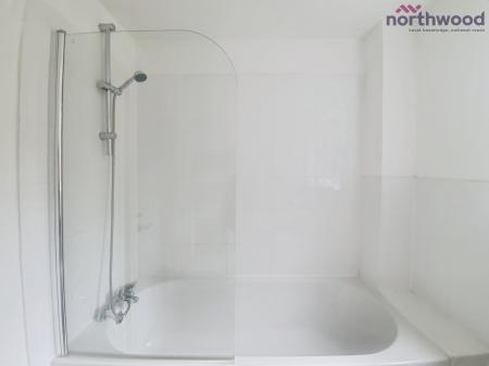 2 bedroom Flat to let in The Oaks, Bitterne, Southampton, SO19