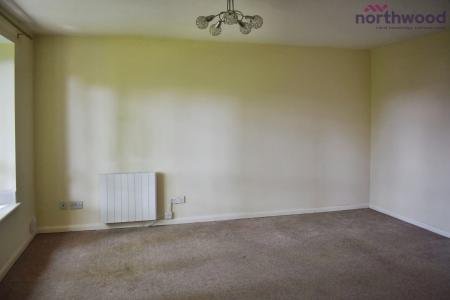 2 bedroom Flat to let in The Oaks, Bitterne, Southampton, SO19