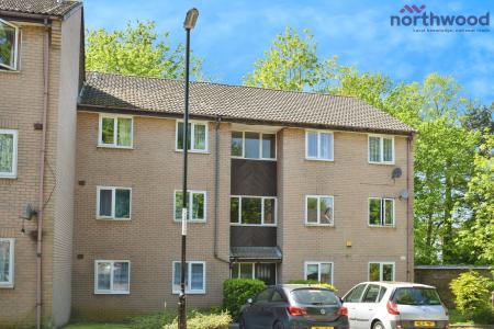 2 bedroom Flat to let in The Oaks, Bitterne, Southampton, SO19