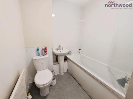 3 bedroom Town house to let in Terminus Terrace, Ocean Village, SO14