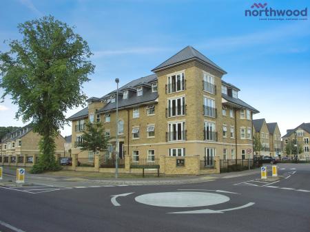 2 bedroom Flat to let in Charles Miller Court, Marshall Square, N, Banister's Park, Southampton, SO15