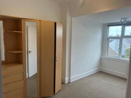 1 bedroom Flat to let in Palmerston Road, Westcliff-on-Sea, SS0