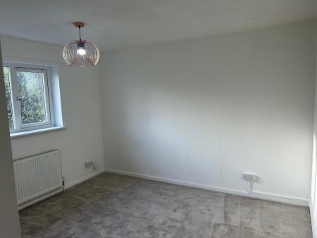 3 bedroom Terraced House to let in Glenmere, Basildon, SS16