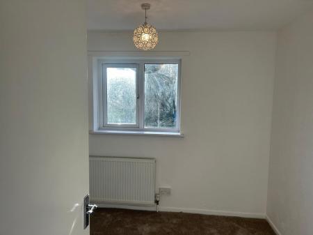 3 bedroom Terraced House to let in Glenmere, Basildon, SS16