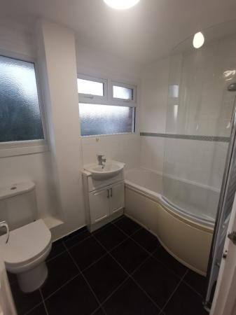 3 bedroom Semi-detached house to let in Orchard Side, Leigh-on-Sea, SS9