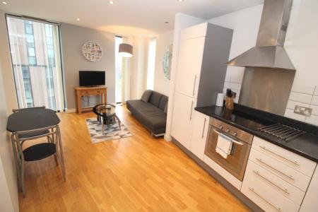 1 bedroom Flat for sale in 250 The Quays, Salford, M50
